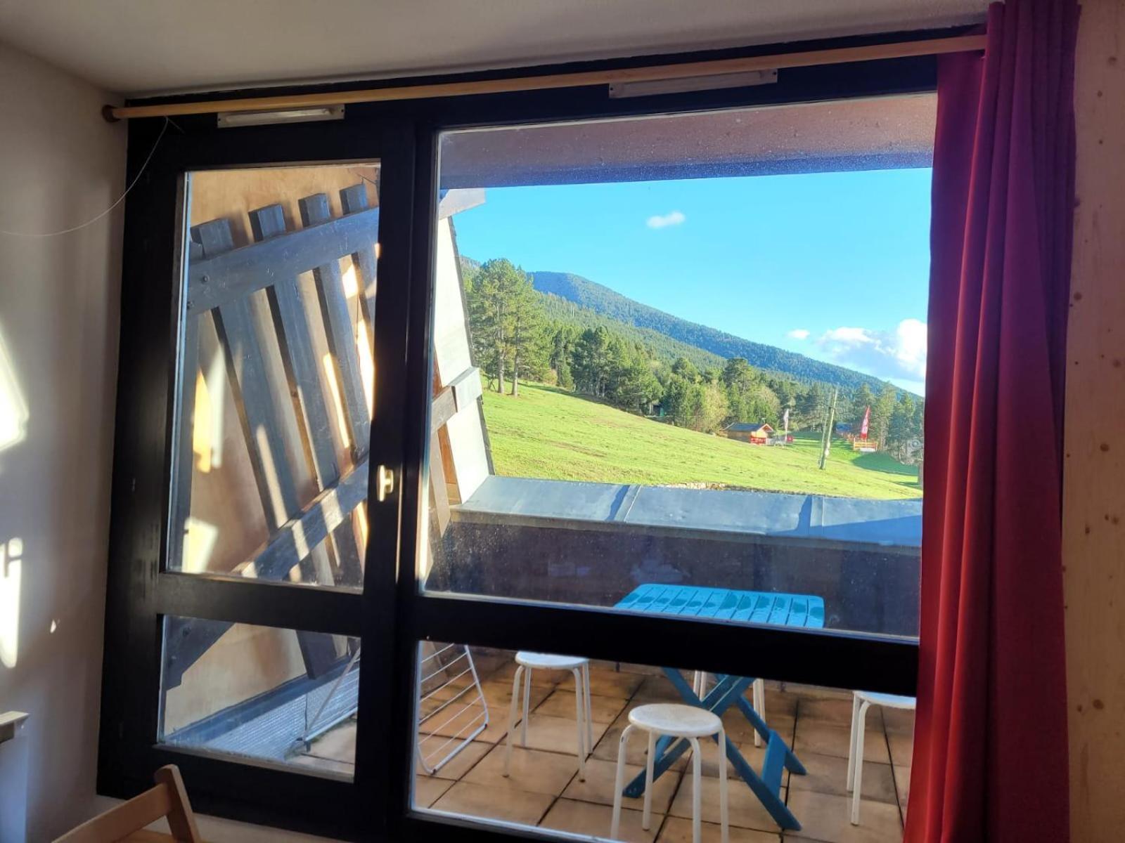 Decouverte De La Vallee D'Eyne Et Des Bains De Llo ภายนอก รูปภาพ